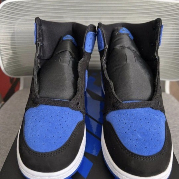 Jordan 1 Royal - Picture 5 of 5